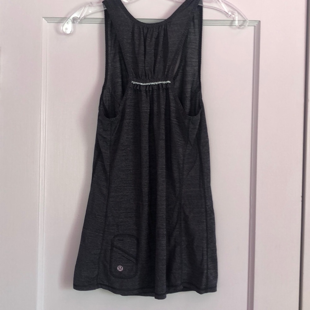 Lululemon Reflective Ruffle Tank - Picture 4 of 8